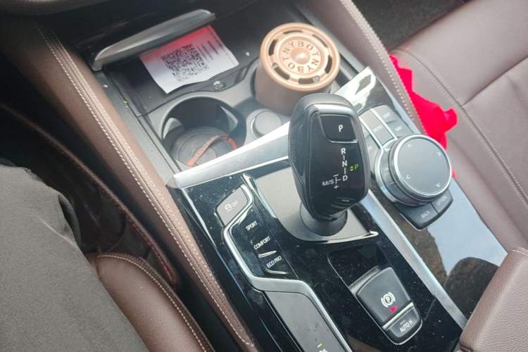 Used BMW 5 Series 2019 525Li M Sport Package Gear Lever