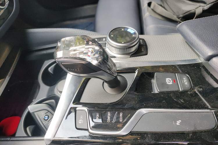 Used BMW 5 Series 2019 525i M Sport Package Gear Lever