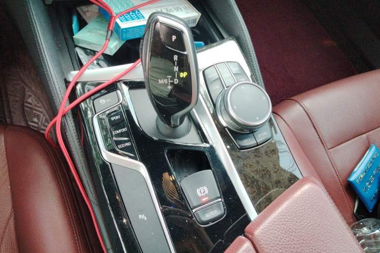 Used BMW 5 Series 2019 530Li Leading Model M Sport Package Gear Lever