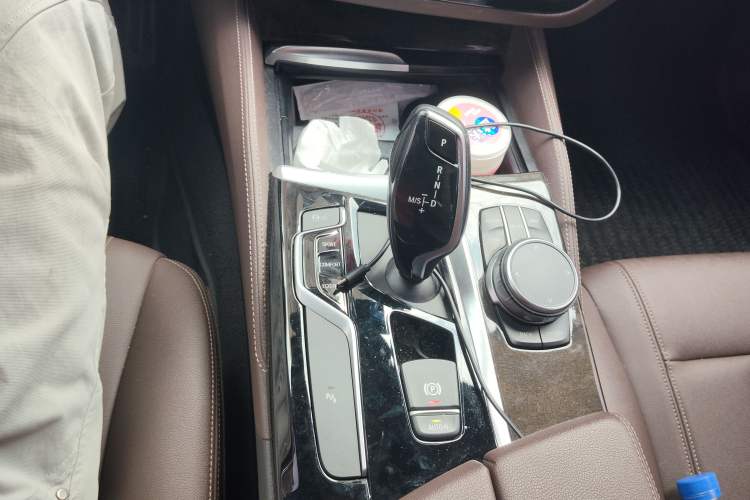 Used BMW 5 Series 2019 Restyled 525Li M Sport Package Gear Lever