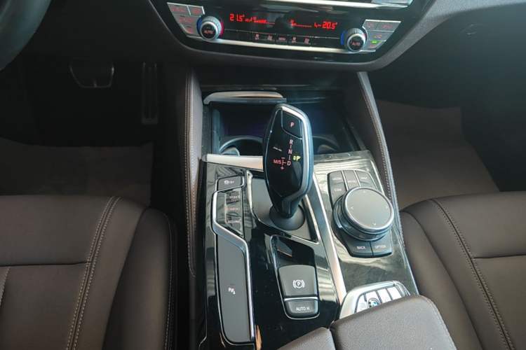 Used BMW 5 Series 2019 Restyled 525Li M Sport Package Gear Lever