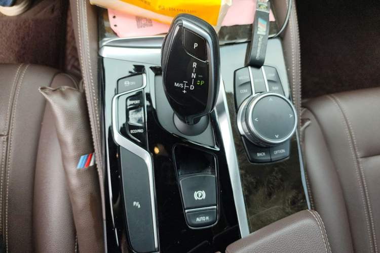 Used BMW 5 Series 2019 Restyled 525Li M Sport Package Gear Lever