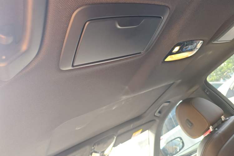 Used BMW 5 Series 2019 525Li M Sport Package Headliner