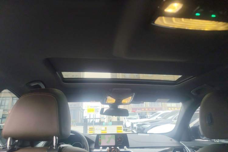 Used BMW 5 Series 2019 525Li M Sport Package Headliner