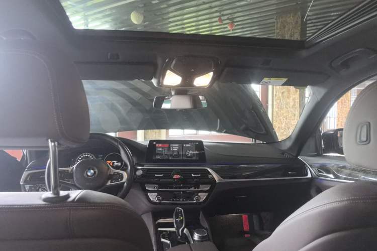 Used BMW 5 Series 2019 525Li M Sport Package Headliner