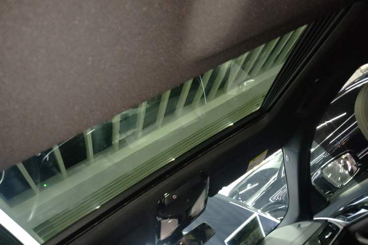 Used BMW 5 Series 2019 525Li M Sport Package Headliner