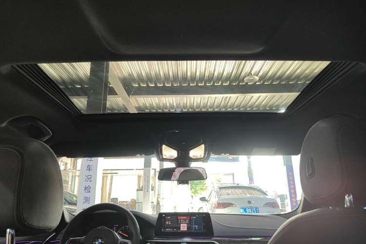 Used BMW 5 Series 2019 Restyled 525Li M Sport Package Headliner