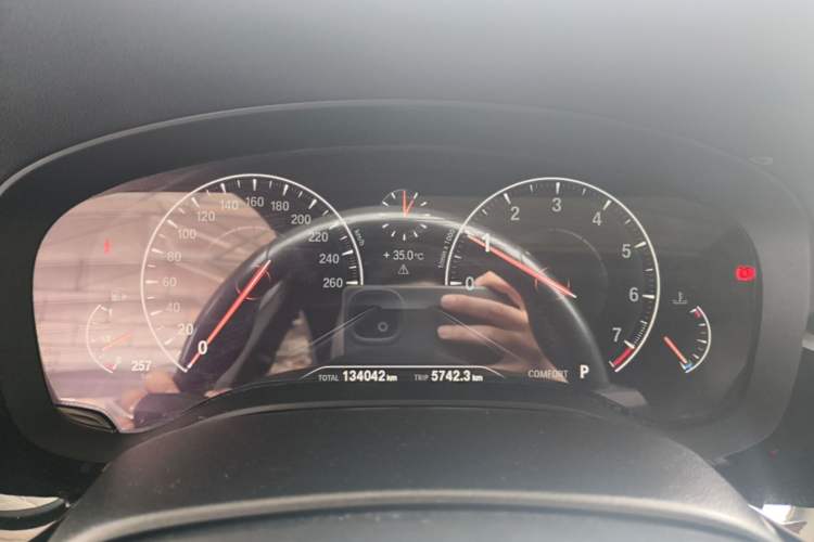Used BMW 5 Series 2019 525Li M Sport Package Instrument Cluster