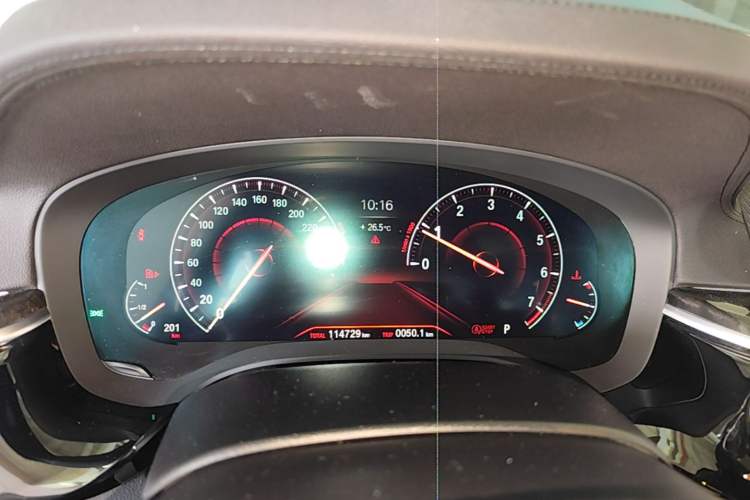 Used BMW 5 Series 2019 Facelifted 530Li Leading Edition M Sport Package Instrument Cluster