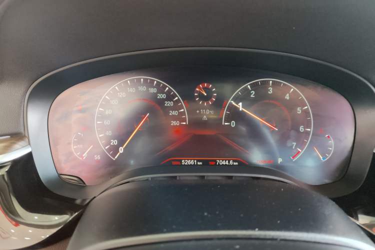 Used BMW 5 Series 2019 530Li xDrive Luxury Package Instrument Cluster