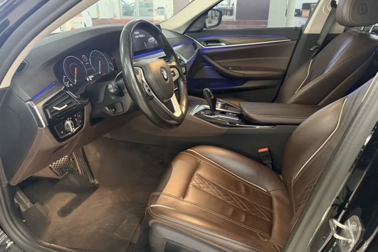 Used BMW 5 Series 2019 Facelifted 530Li Luxury Edition Premium Package Interior 1