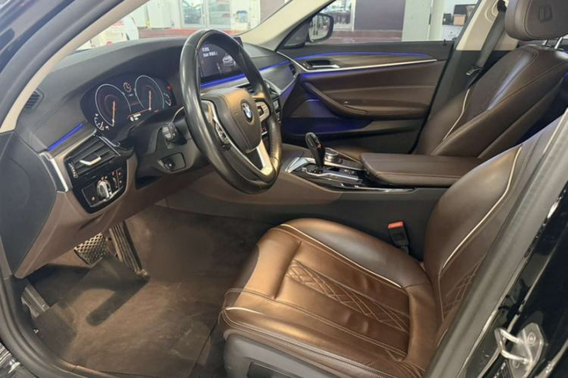 Used BMW 5 Series 2019 Facelifted 530Li Luxury Edition Premium Package Interior 1
