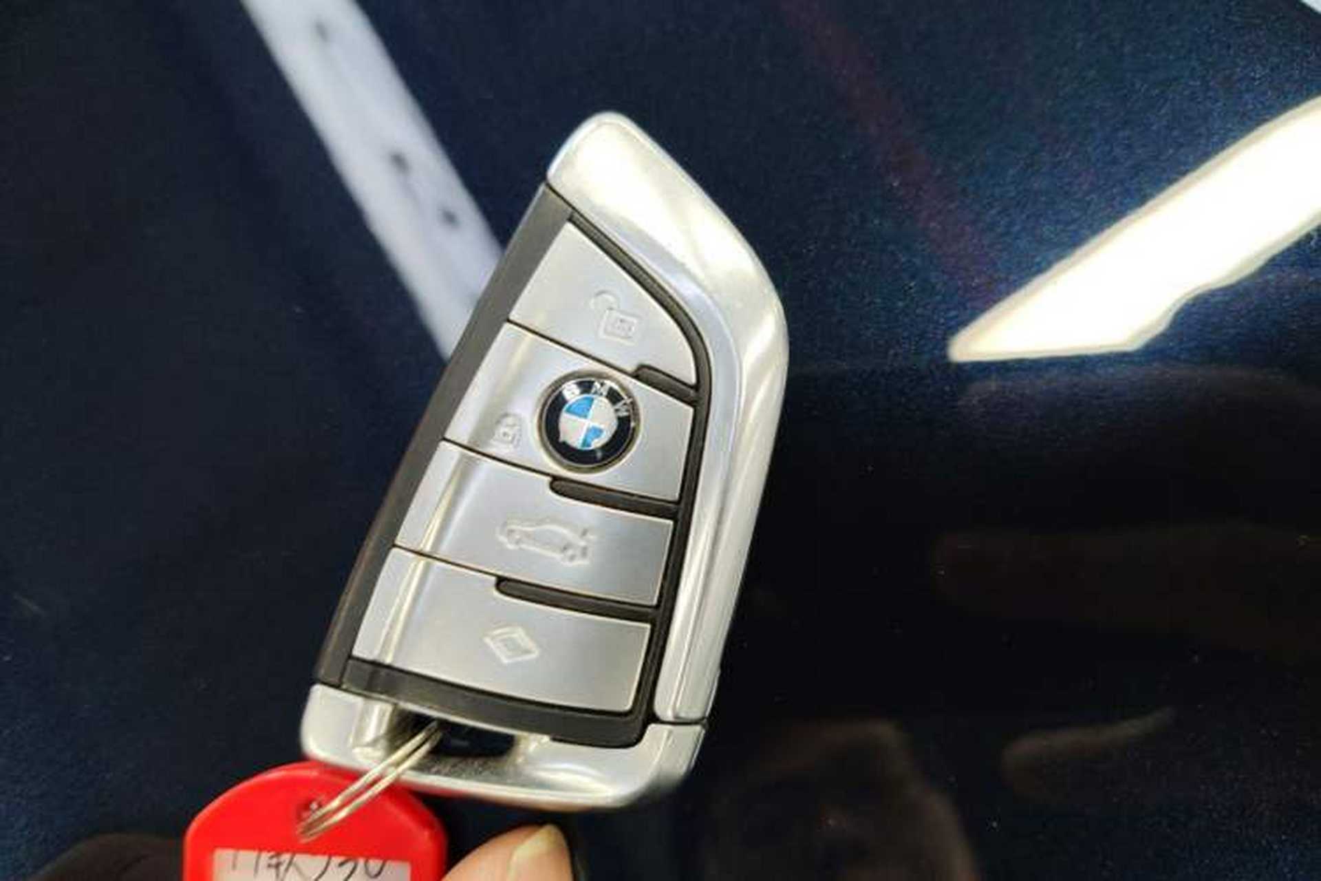 Used BMW 5 Series 2019 Facelifted 530Li Leading Edition M Sport Package Interior 1