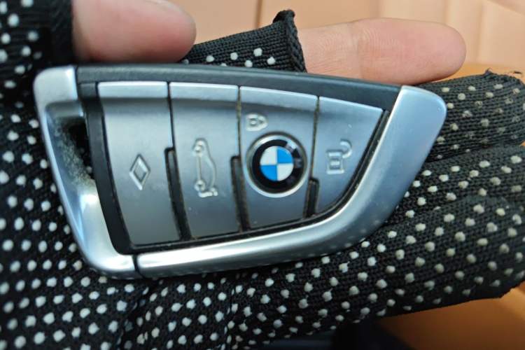 Used BMW 5 Series 2019 530Li Leading Model M Sport Package Interior 1