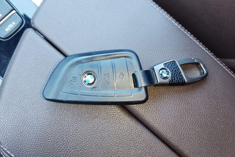 Used BMW 5 Series 2019 Restyled 525Li M Sport Package Interior 1