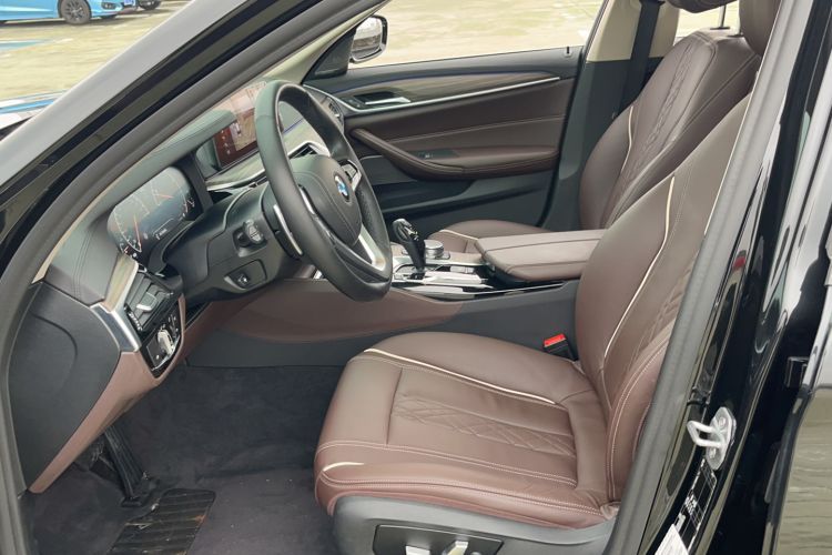 Used BMW 5 Series 2019 Facelifted 530Li Luxury Edition Premium Package Interior 1