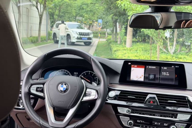 Used BMW 5 Series 2019 Facelifted 530Li Leading Edition Luxury Package Interior 2