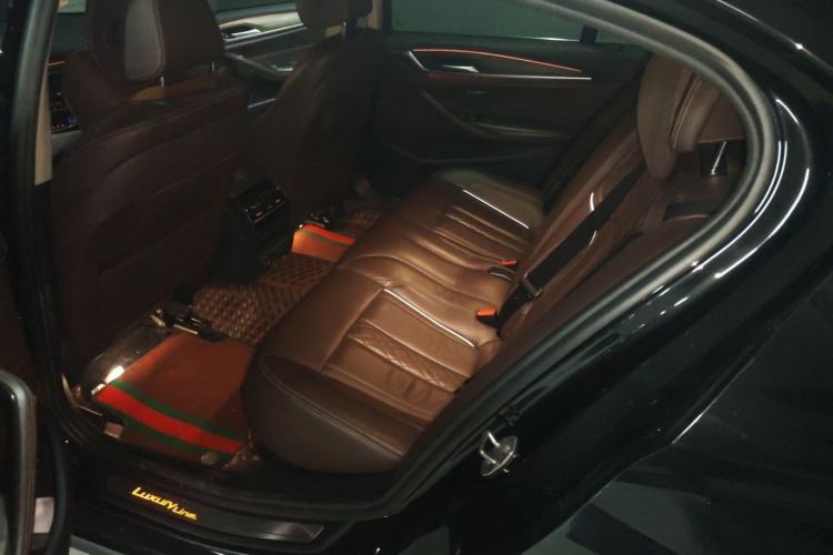 Used BMW 5 Series 2019 Facelifted 530Li Leading Edition Luxury Package Interior 4