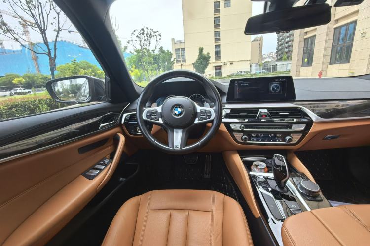 Used BMW 5 Series 2019 Facelifted 530Li Leading Edition M Sport Package Interior 7