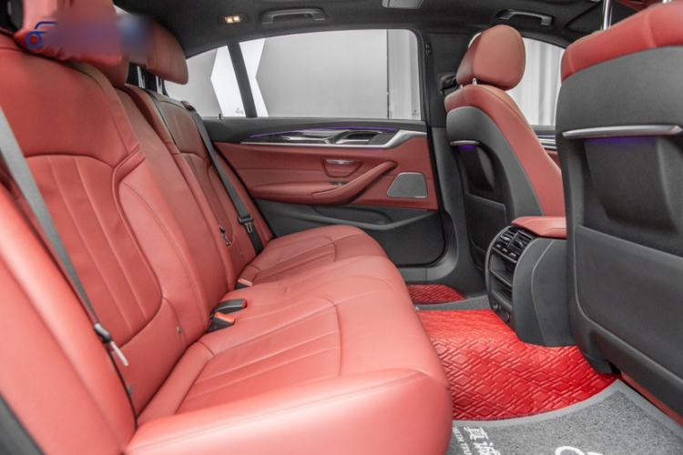 Used BMW 5 Series 2019 530Li xDrive M Sport Package Interior 8