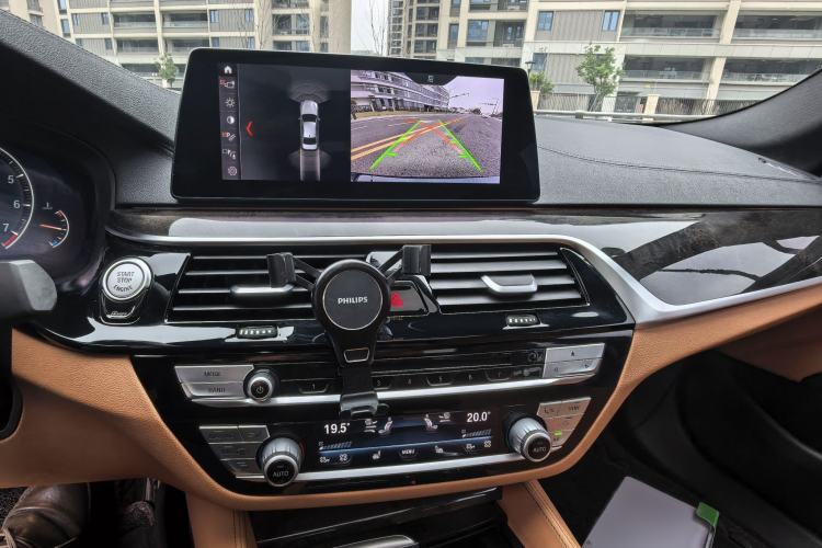 Used BMW 5 Series 2019 Facelifted 530Li Leading Edition M Sport Package Interior 9