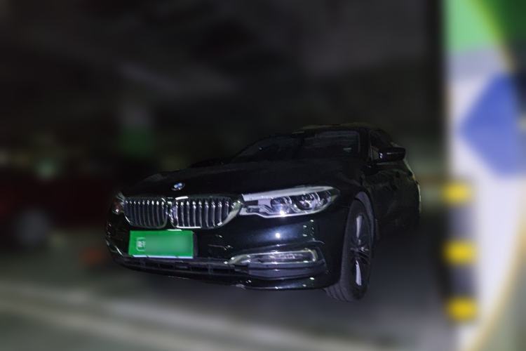 Used BMW 5 Series 2019 530Li Luxury Edition Premium Package Guazi used car, China used car export, Used car for sale, Used BMW cars, Cheapest cars for sale