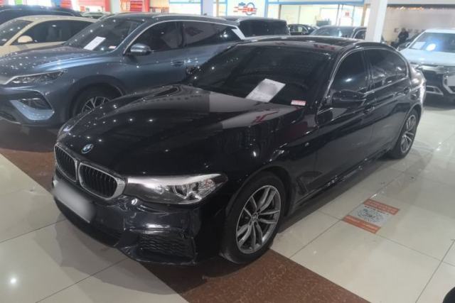 Ojetý BMW 5 Series 2019 Restyled 525Li M Sport Package