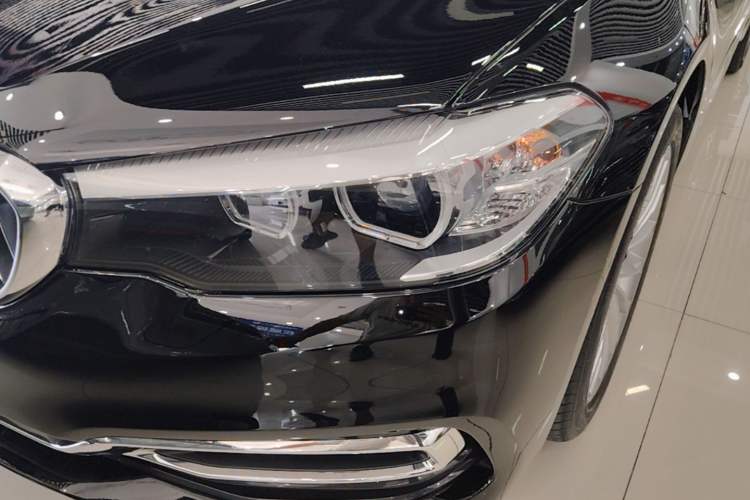 Used BMW 5 Series 2019 525Li Luxury Package Left Front Headlight