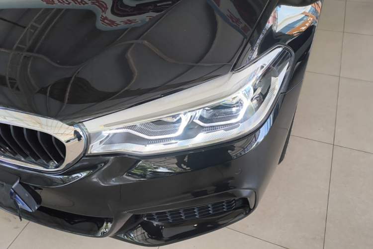 Used BMW 5 Series 2019 530i M Sport Package Left Front Headlight