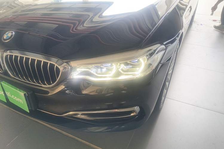Used BMW 5 Series 2019 Facelifted 530Li Luxury Edition Premium Package Left Front Headlight