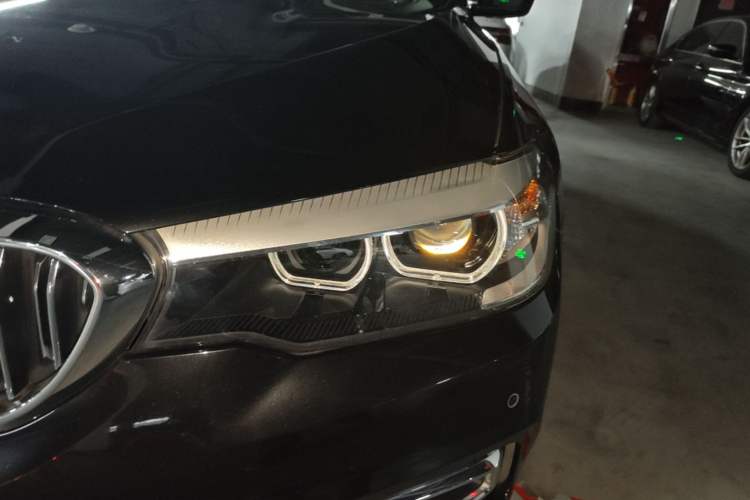 Used BMW 5 Series 2019 530Li xDrive Luxury Package Left Front Headlight