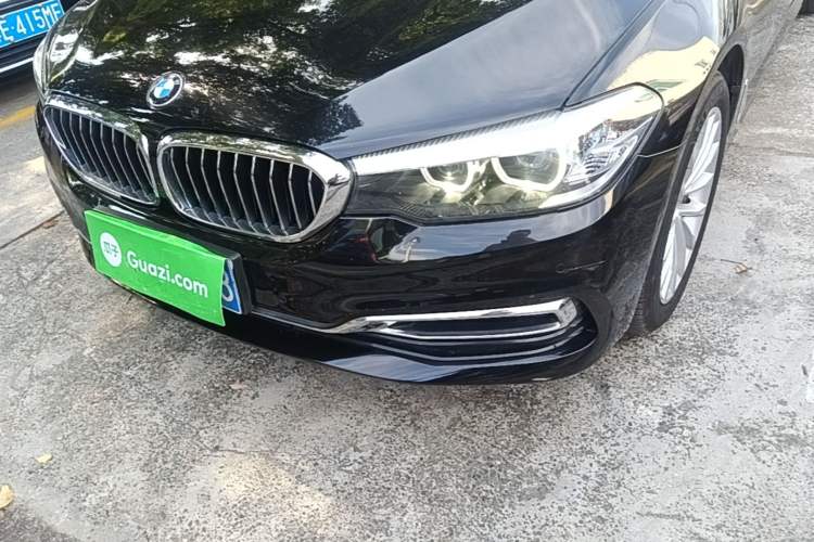 Used BMW 5 Series 2019 530Li Leading Model Luxury Package Left Front Headlight