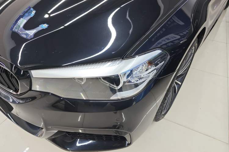 Used BMW 5 Series 2019 Facelifted 530Li Leading Edition M Sport Package Left Front Headlight