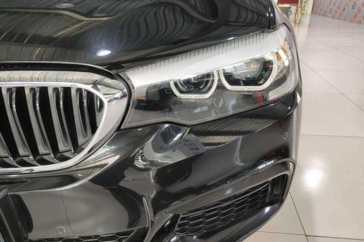 Used BMW 5 Series 2019 Restyled 525Li M Sport Package Left Front Headlight