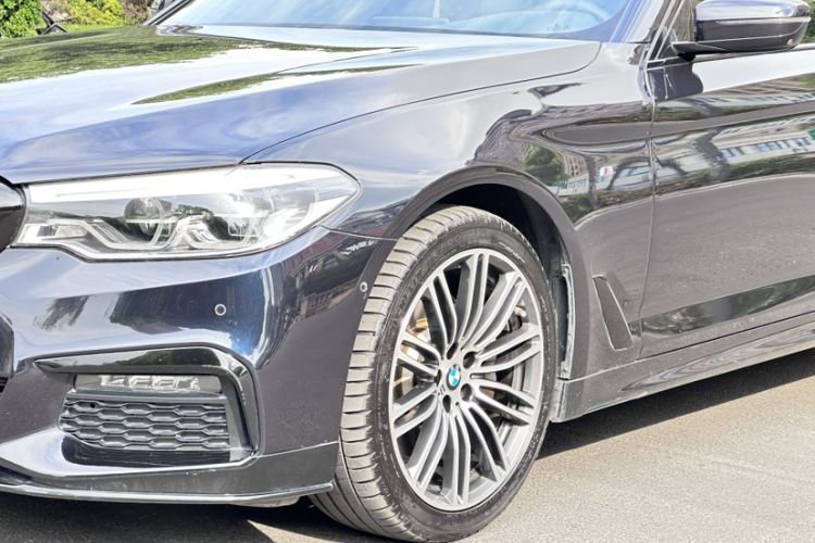 Used BMW 5 Series 2019 530Li Luxury Edition M Sport Package Left Front Headlight