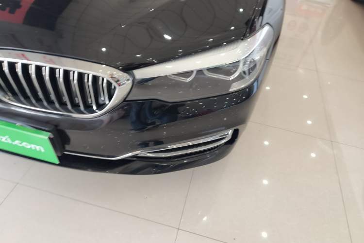 Used BMW 5 Series 2019 530Li xDrive Luxury Package Left Front Headlight