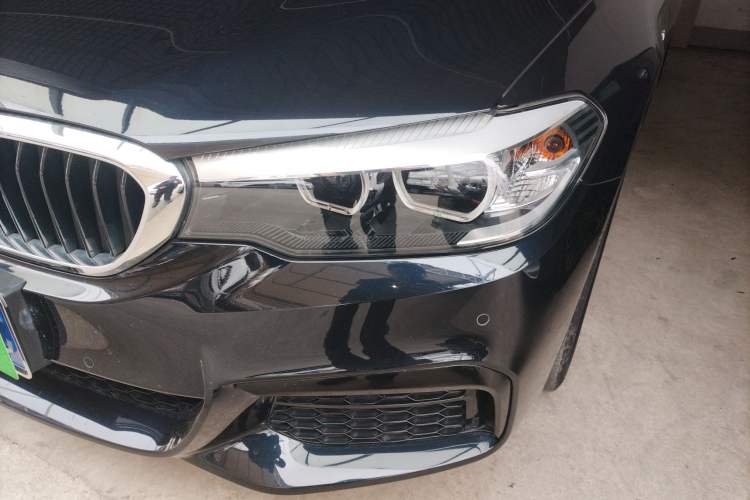 Used BMW 5 Series 2019 Facelifted 530Li Leading Edition M Sport Package Left Front Headlight