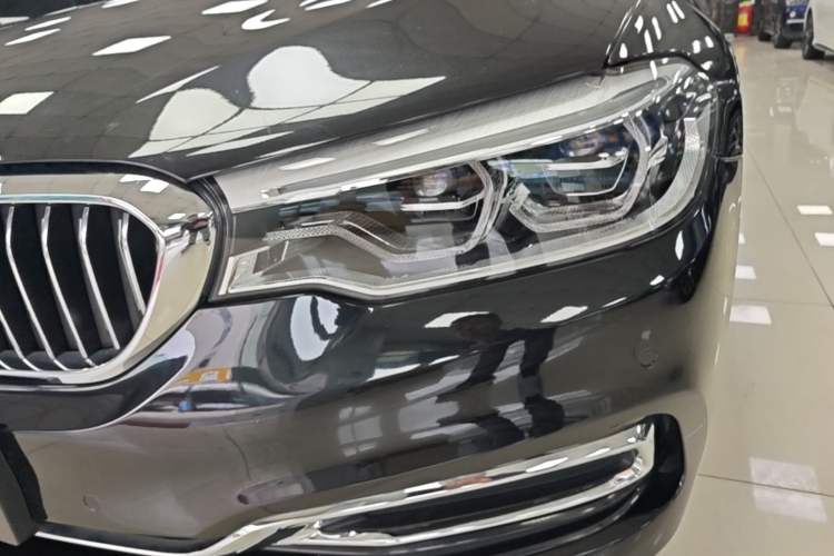 Used BMW 5 Series 2019 Facelifted 530Li Luxury Edition Premium Package Left Front Headlight