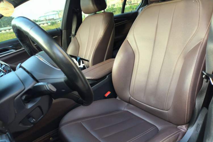 Used BMW 5 Series 2019 525Li M Sport Package Left Front Seat