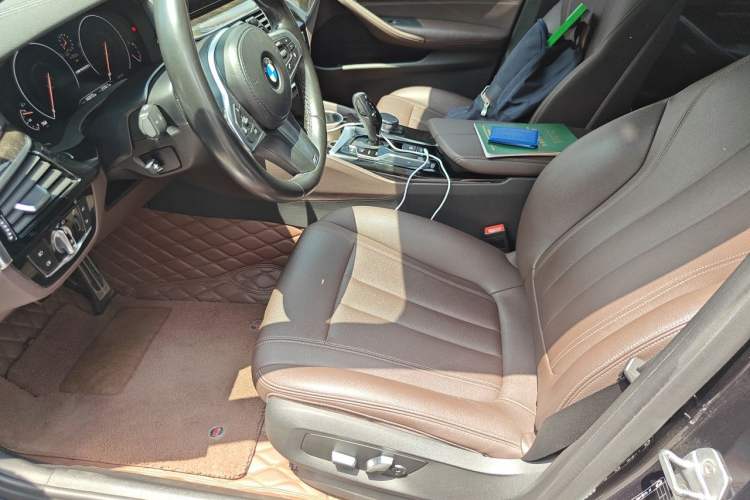 Used BMW 5 Series 2019 525Li M Sport Package Left Front Seat