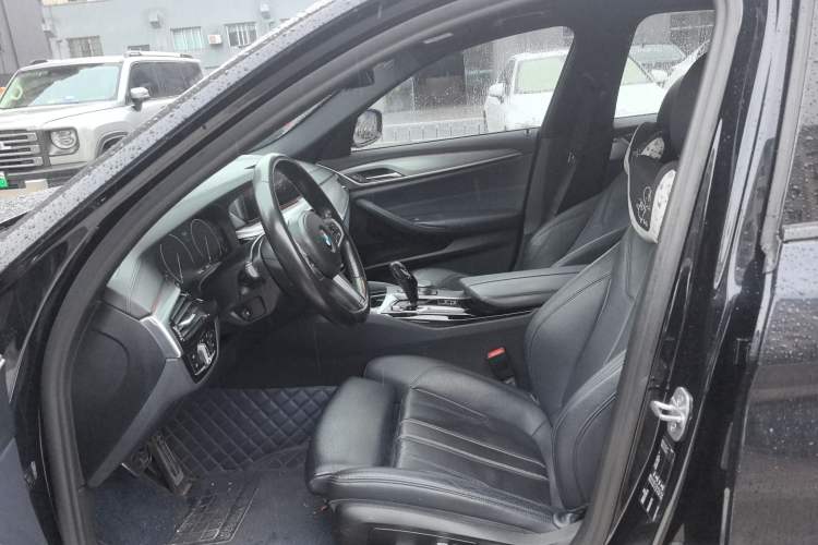 Used BMW 5 Series 2019 525i M Sport Package Left Front Seat