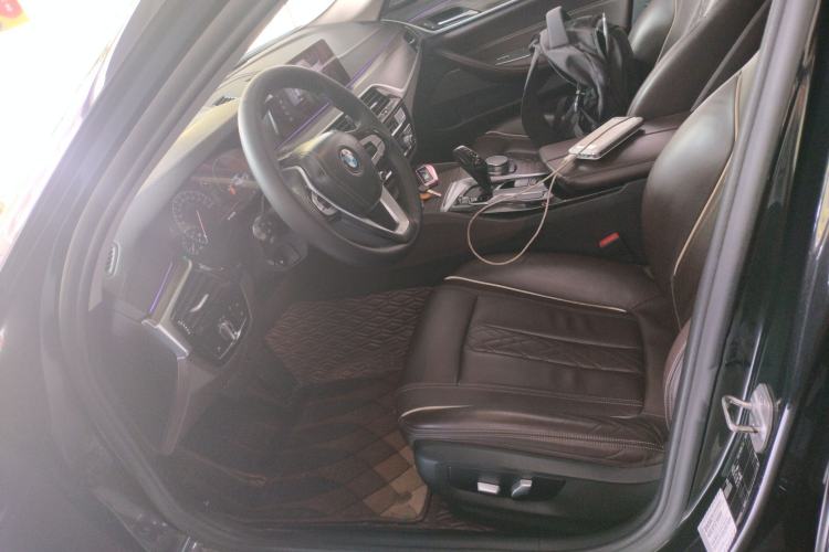 Used BMW 5 Series 2019 Facelifted 530Li Luxury Edition Premium Package Left Front Seat