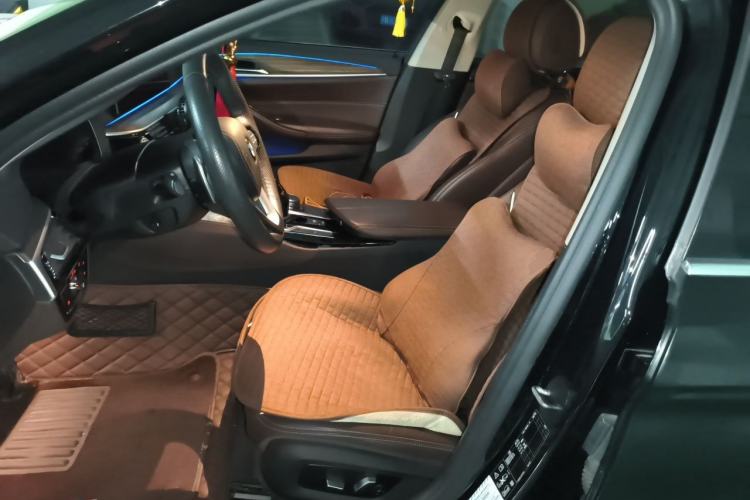 Used BMW 5 Series 2019 Updated 530Li xDrive Luxury Package Left Front Seat