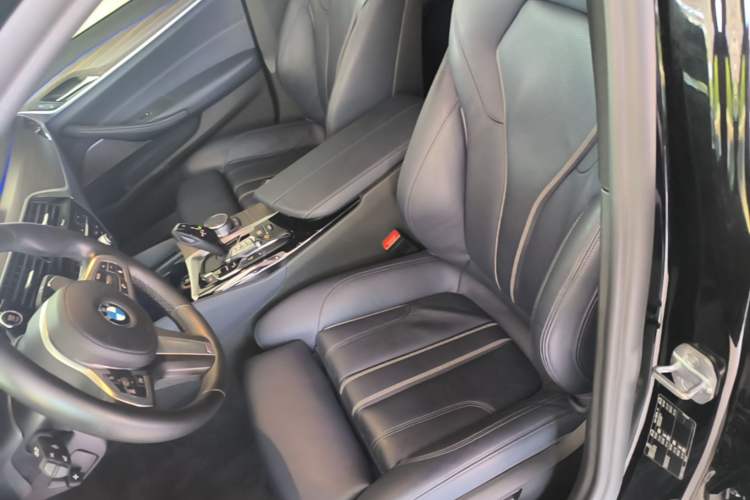 Used BMW 5 Series 2019 530i M Sport Package Left Front Seat
