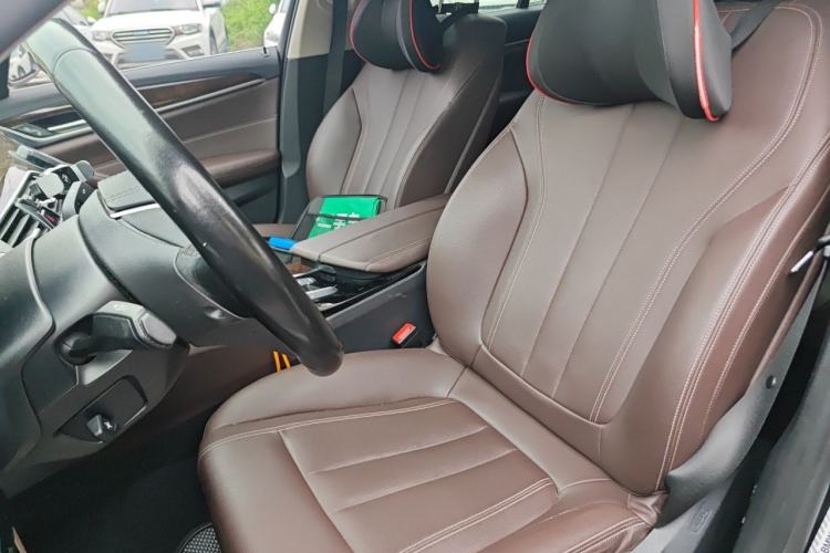 Used BMW 5 Series 2019 Facelifted 525Li Luxury Package Left Front Seat