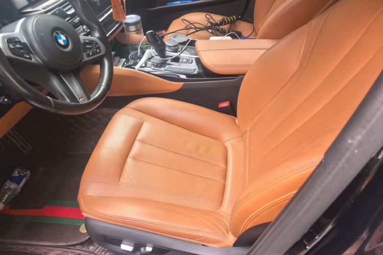 Used BMW 5 Series 2019 530Li Leading Model M Sport Package Left Front Seat