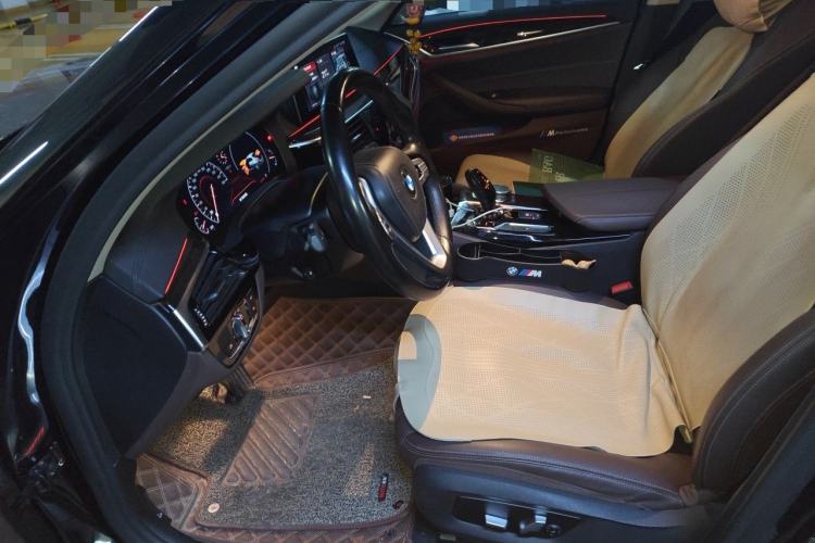 Used BMW 5 Series 2019 Facelifted 525Li Luxury Package Left Front Seat