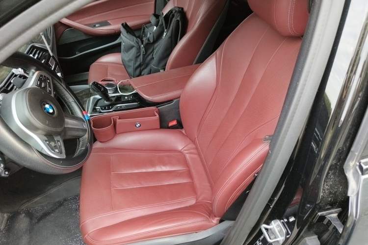 Used BMW 5 Series 2019 530Li Luxury Edition M Sport Package Left Front Seat