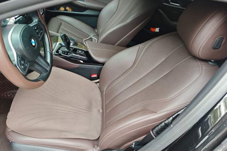 Used BMW 5 Series 2019 Restyled 525Li M Sport Package Left Front Seat