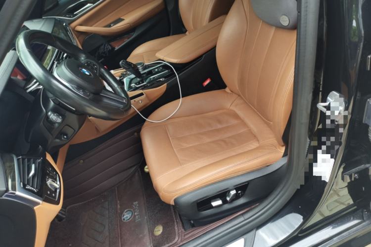 Used BMW 5 Series 2019 530Li Luxury Edition M Sport Package Left Front Seat